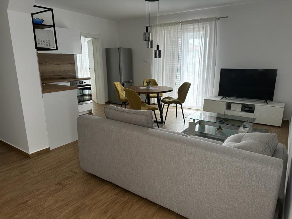 Apartment Ankica Цриквениця Екстер'єр фото